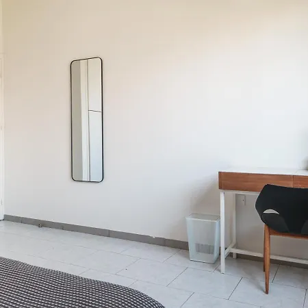 Quiet & Spacious 2-bedroom Near Old Town Lefkoşa